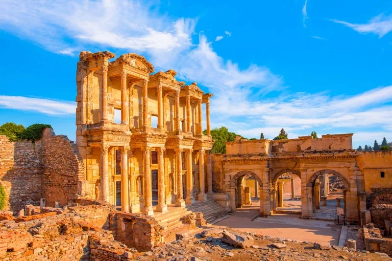 Viaje a Dubai y Turquía en 14 días